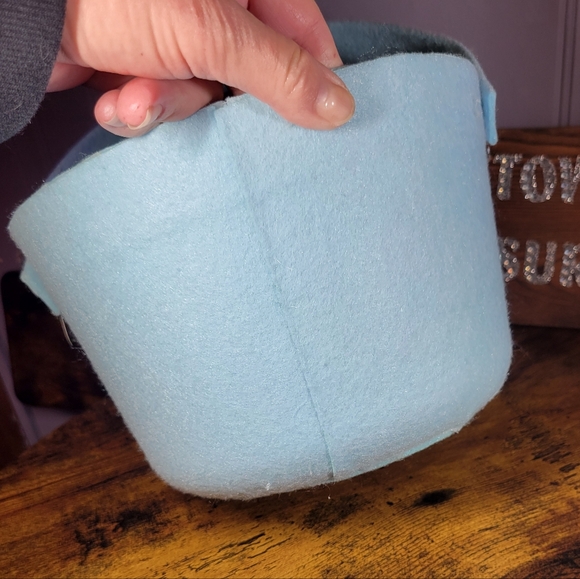 Chicken Easter Basket-blue - Picture 2 of 9